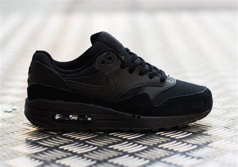 Nike Air Max 1gs